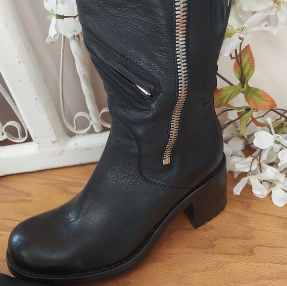 Sexy, Chic Free Lance Paris Black Leather Moto Motorcycle Boots 6.5 Portugal - Picture 13 of 16